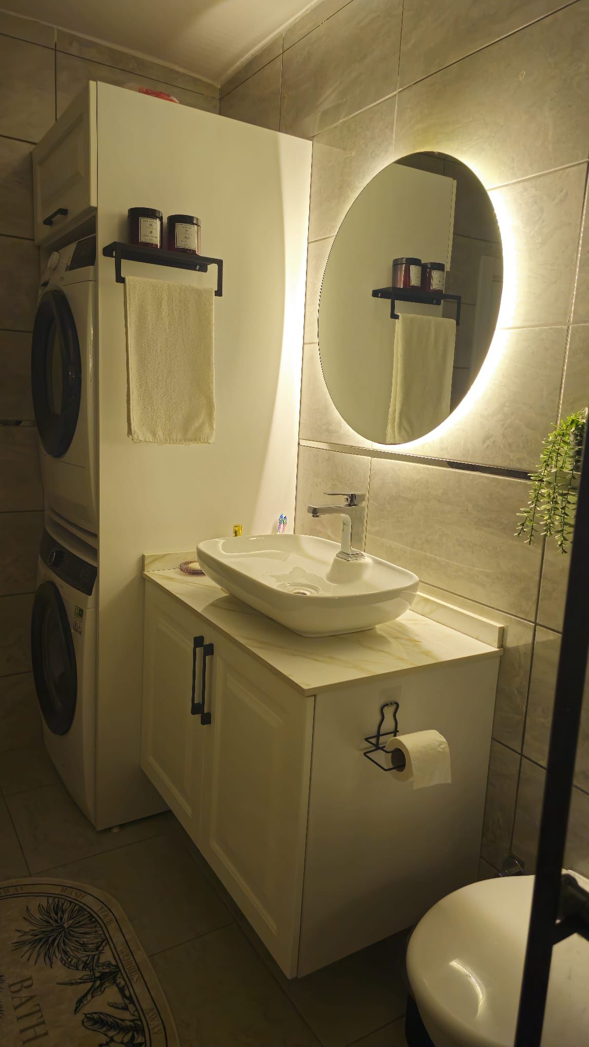 Banyo Dolabı